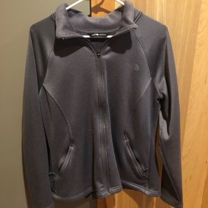 Women’s North Face Sweater